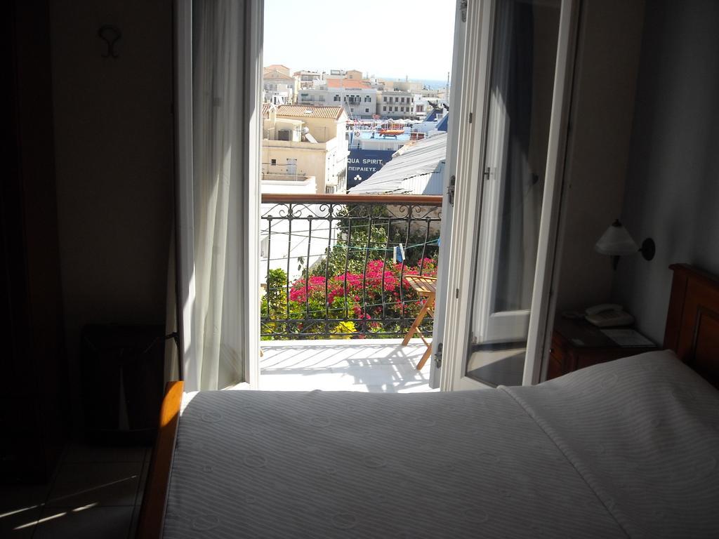 Hotel Aegli à Ermoúpoli Chambre photo