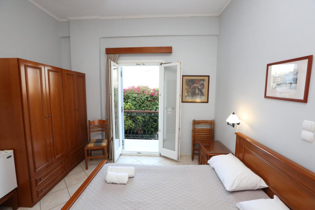 Hotel Aegli à Ermoúpoli Extérieur photo